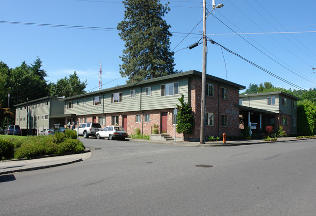 Marquam Court Apartments