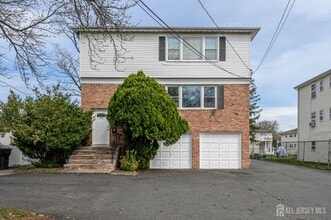 796 Inman Ave in Woodbridge Township, NJ - Building Photo - Building Photo