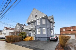91 Pomona St, Unit 2 in Revere, MA - Building Photo