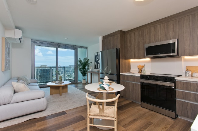 property at 1515 Liona St