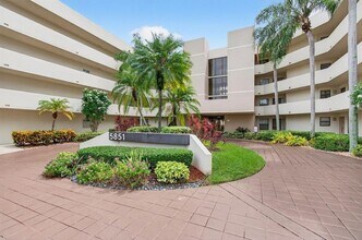 5851 Camino Del Sol in Boca Raton, FL - Building Photo - Building Photo