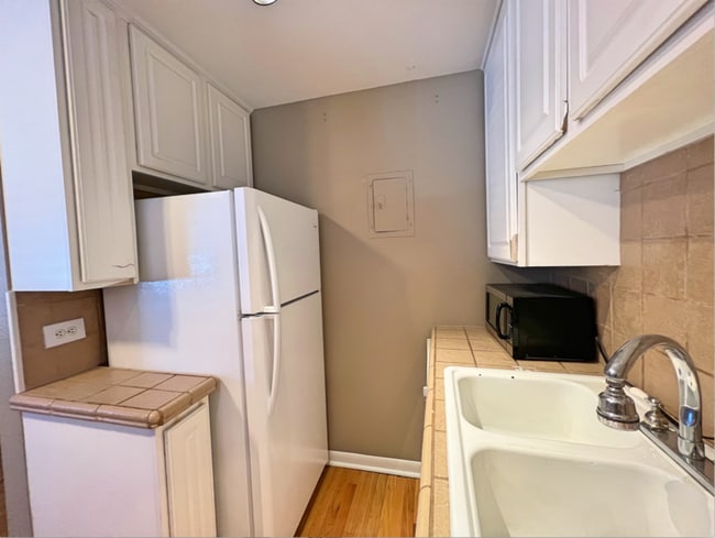 property at 1242 N Gaylord St