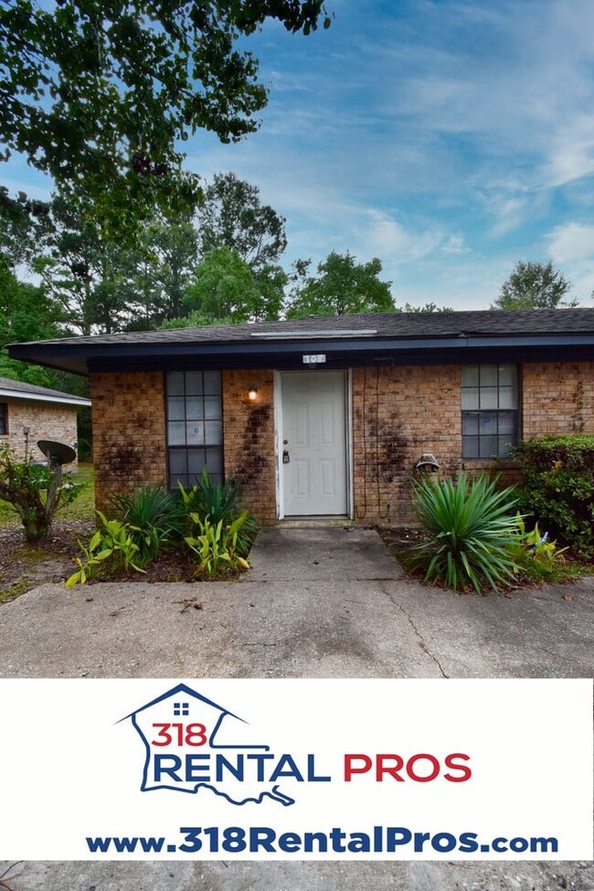 106-108 Debra Ln in Ruston, LA - Building Photo - Building Photo