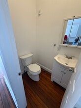 2083 E Clearfield St, Unit 1st Floor Front in Philadelphia, PA - Foto de edificio - Building Photo