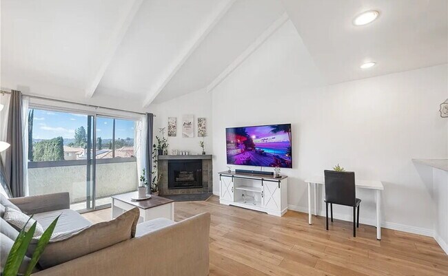 20253 Keswick St in Los Angeles, CA - Building Photo - Building Photo