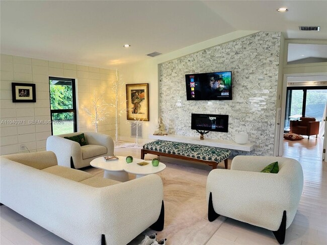 16470 SW 234th St in Homestead, FL - Building Photo - Building Photo