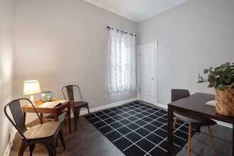 5944 S Princeton Ave in Chicago, IL - Building Photo - Building Photo