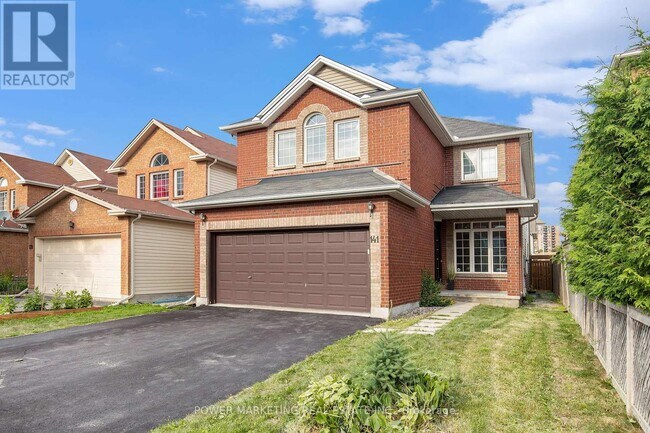 141 Finn Ct in Ottawa, ON - Building Photo - Building Photo