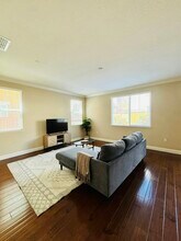 5018 Osborne Cir in Dublin, CA - Building Photo - Building Photo