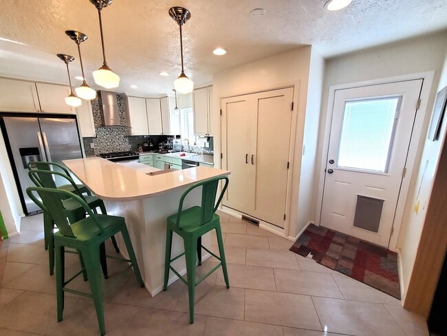 property at 2621 Virginia St NE