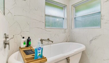 814 W Gonzalez St in Pensacola, FL - Building Photo - Building Photo