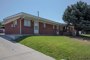 525 Orchard Dr Apartments