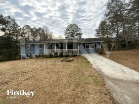 3505 Estes Park Dr SW in Snellville, GA - Building Photo