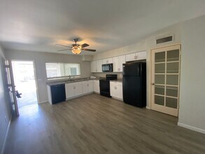 1124 N 27th St in Phoenix, AZ - Building Photo - Building Photo