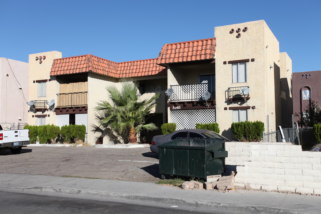 5340 Retablo Ave in Las Vegas, NV - Building Photo