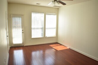 3123 Dallas St in Houston, TX - Foto de edificio - Building Photo