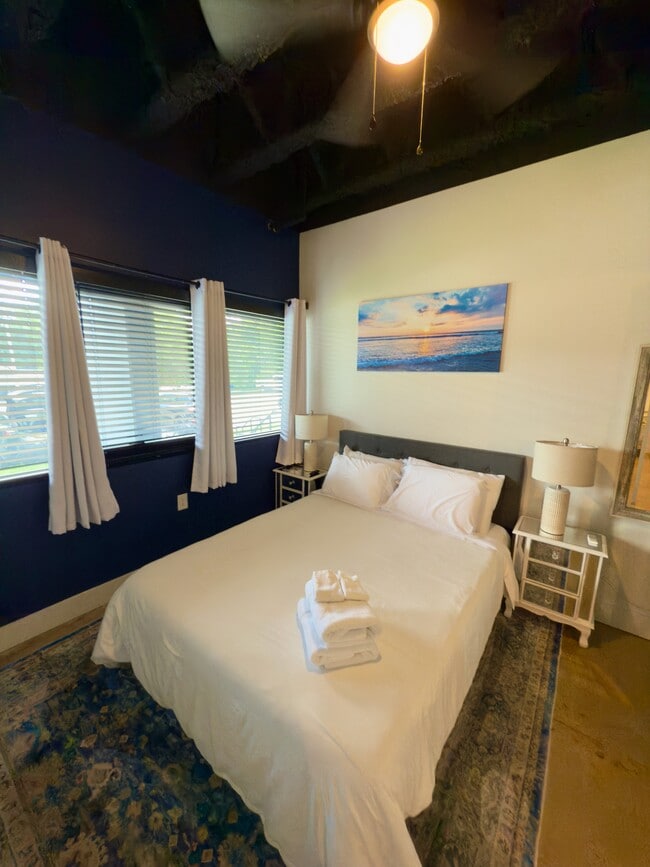 293 Plus Park Blvd, Unit 106 in Nashville, TN - Foto de edificio - Building Photo