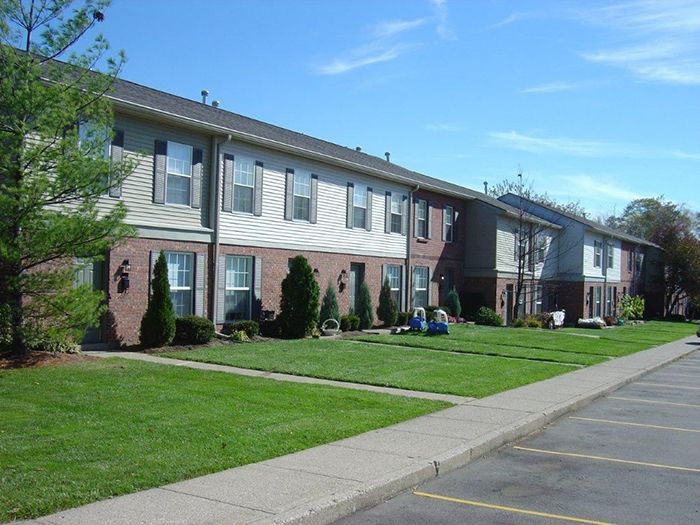 Normandy Green Apartments & Townhomes in Florence, KY - Building Photo