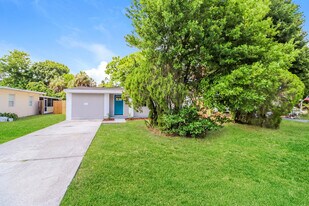 2145 25th Ave N in St. Petersburg, FL - Building Photo