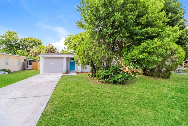 property at 2145 25th Ave N