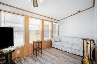 35045 Cynthia Ave in Zephyrhills, FL - Building Photo - Building Photo