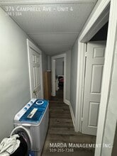 374 Campbell Ave in Windsor, ON - Building Photo - Building Photo