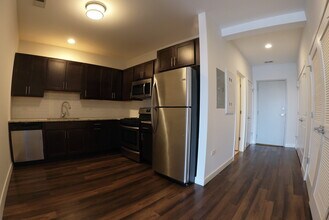 4447 N Kedzie Ave in Chicago, IL - Building Photo - Building Photo