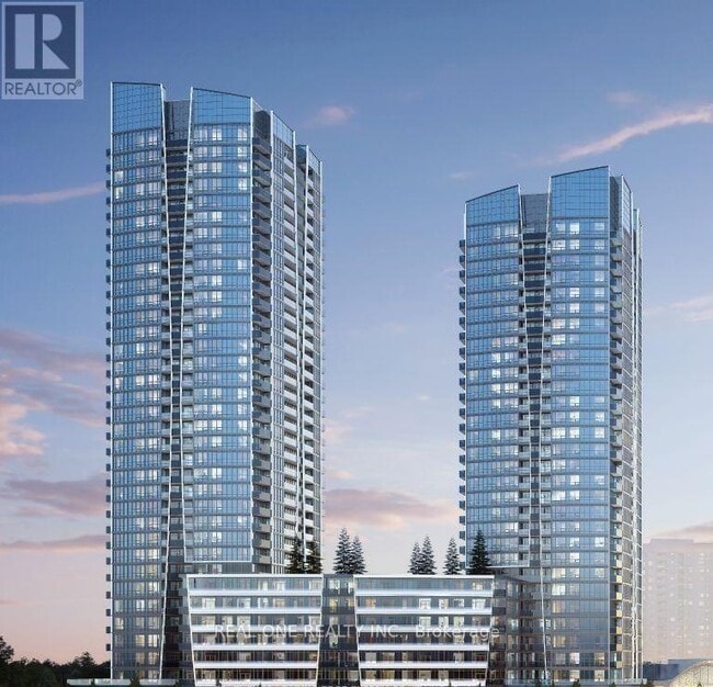 property at 30 Upper Mall Wy