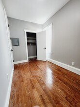 949 W Side Ave, Unit 4 in Jersey City, NJ - Building Photo - Building Photo