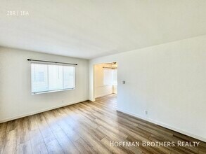 5625 W Jefferson Blvd in Los Angeles, CA - Building Photo - Building Photo