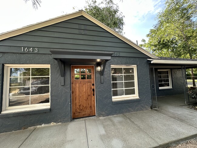 1643 E Woodland Ave in Salt Lake City, UT - Foto de edificio - Building Photo