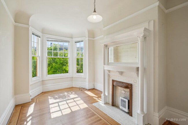 property at 1208 Cole St