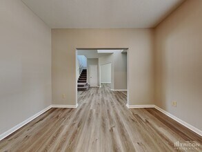 2421 Ross Common Ct in Indianapolis, IN - Building Photo - Building Photo