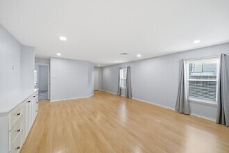 3426 Huisache Blvd in Pearland, TX - Foto de edificio - Building Photo