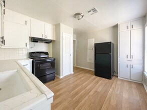 3719 Parkwood St in Waco, TX - Building Photo - Building Photo