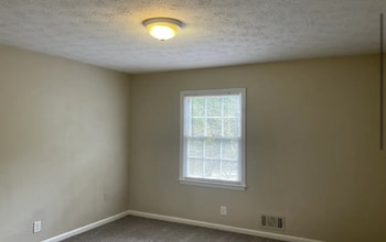 1331 Timbercrest Dr in Lawrenceville, GA - Building Photo - Building Photo