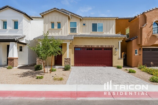 property at 1321 N Quinn