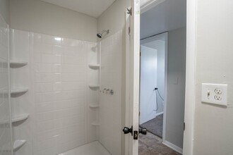 4040 N Elgin Ave in Tulsa, OK - Building Photo - Building Photo