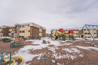 University Heights (KC-AM) in Laramie, WY - Building Photo - Building Photo