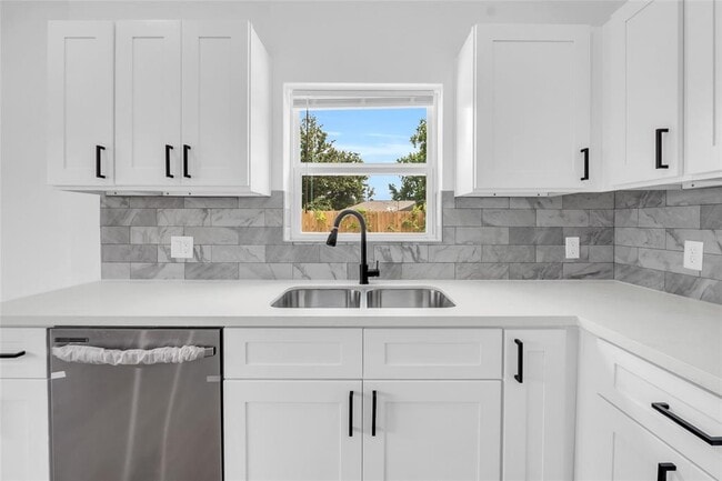 9818 Sandra St in Houston, TX - Building Photo - Building Photo