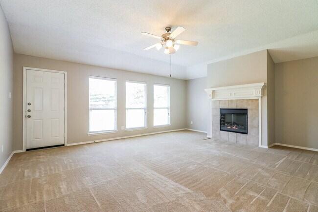 721 Horseshoe Ct in Desoto, TX - Building Photo - Building Photo