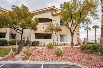 10116 Jacob Pl in Las Vegas, NV - Building Photo - Building Photo