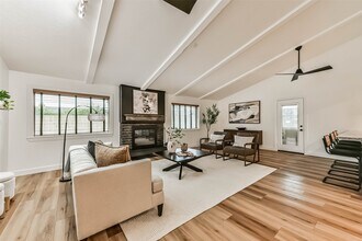 16822 Hibiscus Ln in Friendswood, TX - Building Photo - Building Photo