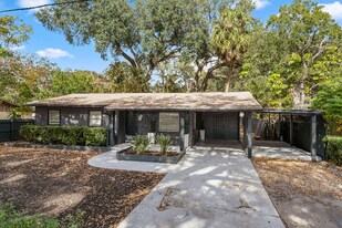 4303 W Woodlawn Ave in Tampa, FL - Building Photo