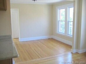 25 High St-Unit -32 in New Haven, CT - Building Photo - Building Photo