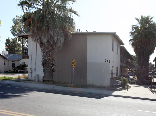 340-348 N Lemoore Ave in Lemoore, CA - Building Photo - Building Photo