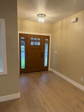 961 Goerig St in Woodland, WA - Building Photo - Building Photo