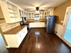 5518 Thompson Dr in Gloucester, VA - Building Photo - Building Photo