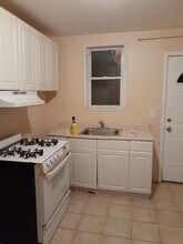 75 Fillmore Ave in Deer Park, NY - Foto de edificio - Building Photo