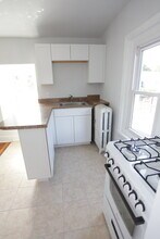 7216 Germantown Ave in Philadelphia, PA - Building Photo - Building Photo